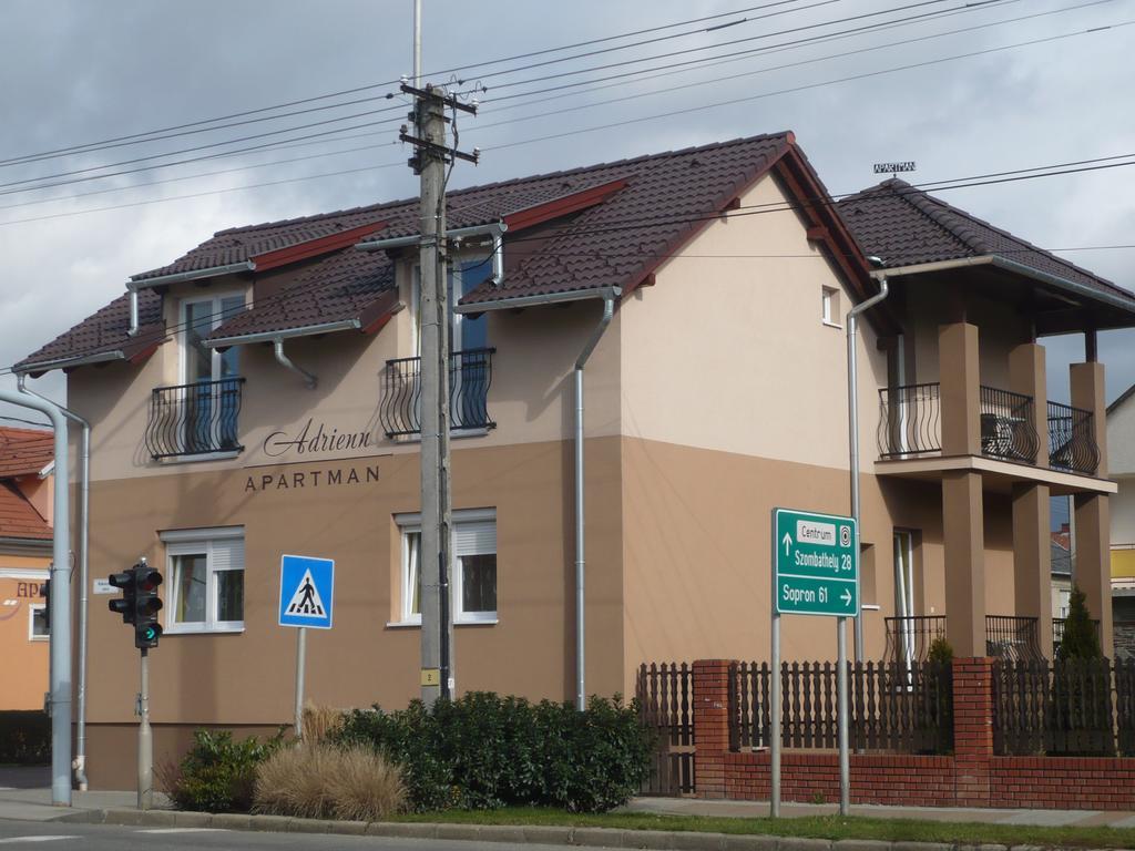 Adrienn Apartman Sárvár Exteriér fotografie