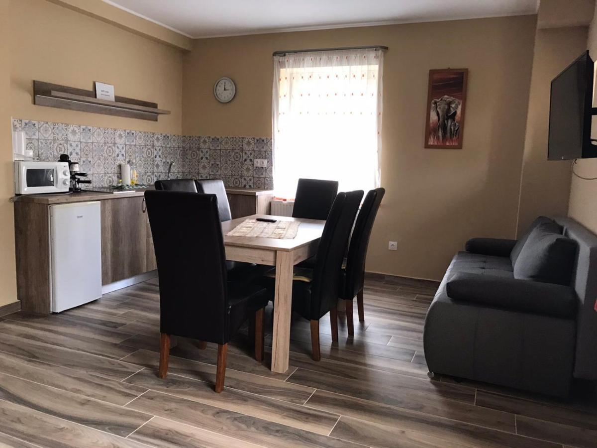 Adrienn Apartman Sárvár Exteriér fotografie